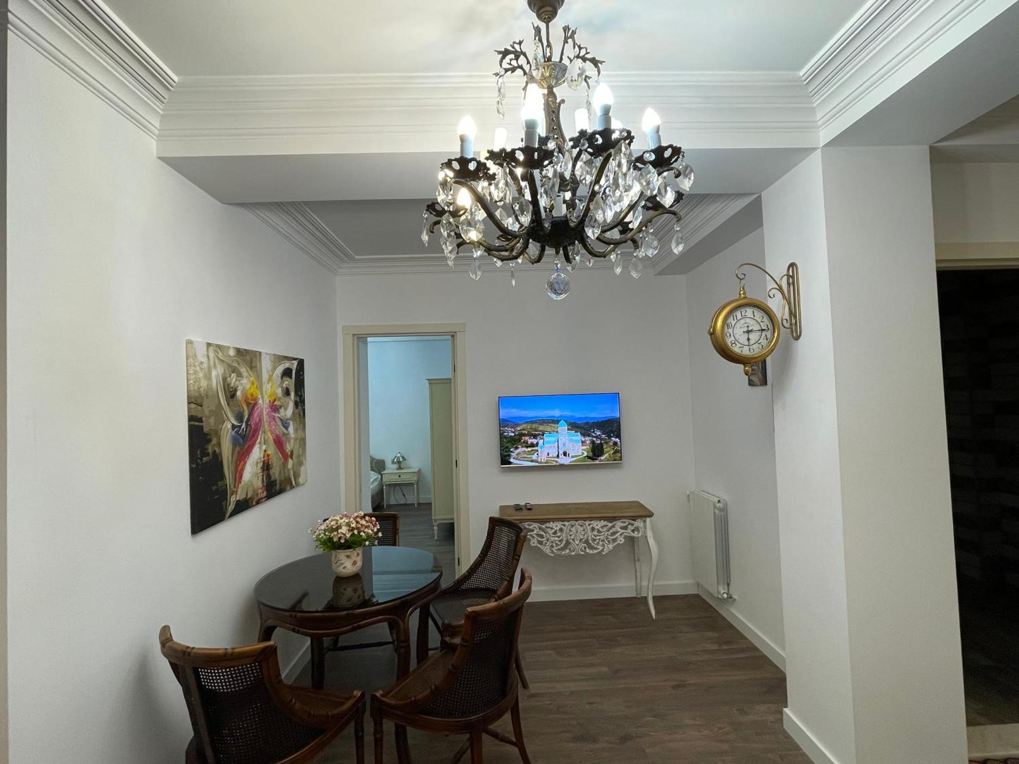 Picasso Apartment 库塔伊西 外观 照片