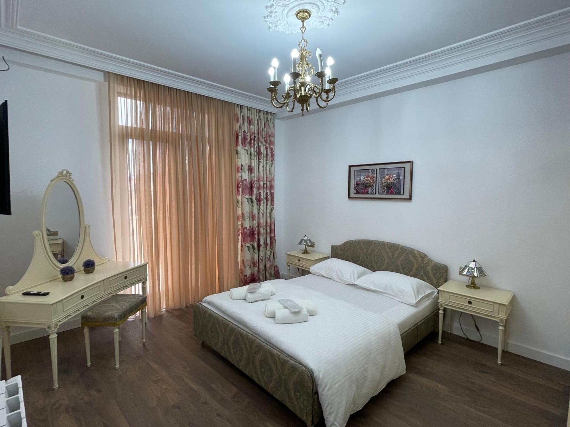 Picasso Apartment 库塔伊西 外观 照片