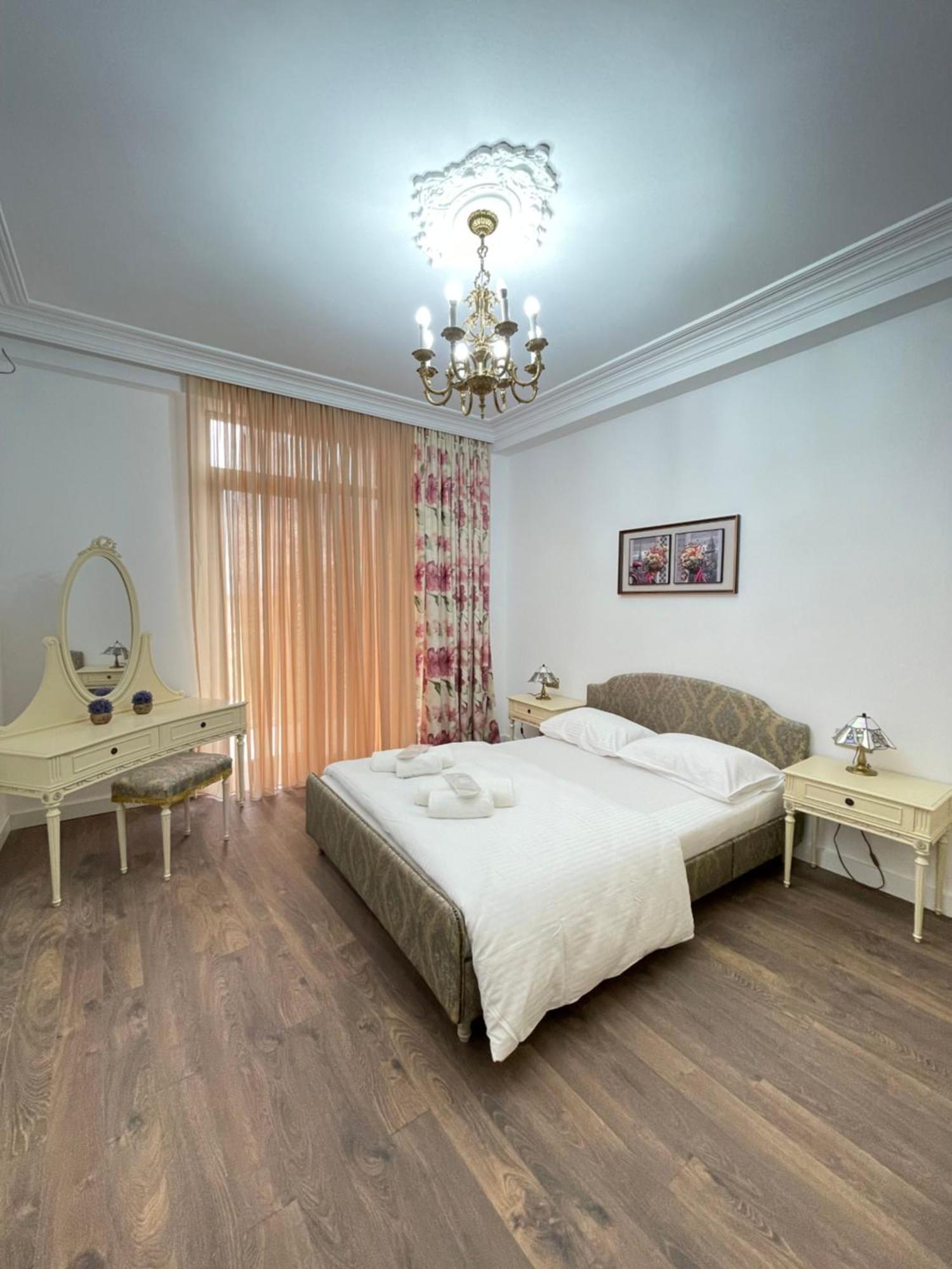 Picasso Apartment 库塔伊西 外观 照片